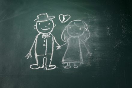 divorced couple chalk drawing